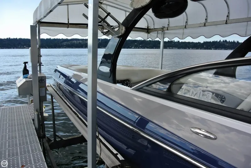 Slide: The Image of Malibu Wakesetter 247 LSV 2007 - 11