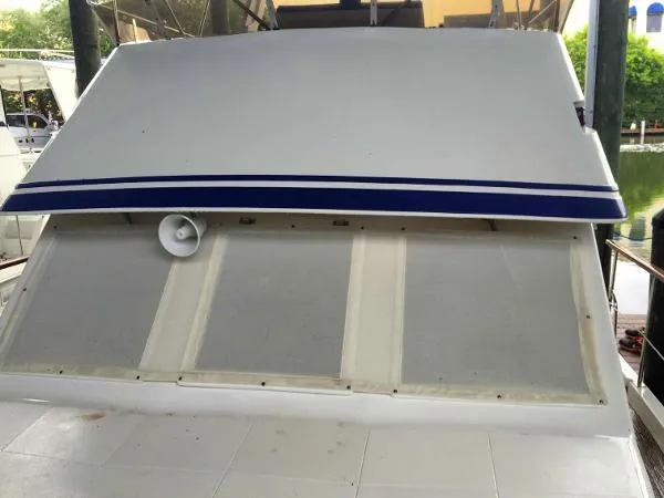 Slide: The Image of Marine Trader LaBelle 40 Sundeck Motor Yacht 1984 - 3