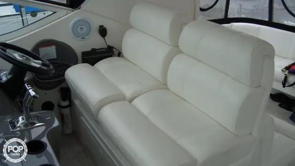 Slide: The Image of Cruisers 415 Express Motor Yacht 2007 - 4