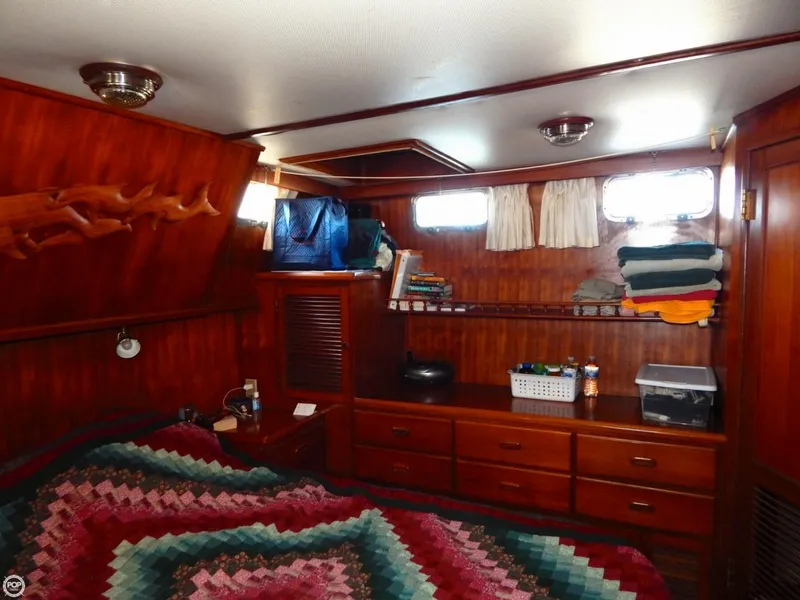 Slide: The Image of Marine Trader 38 Tradewinds 1986 - 11