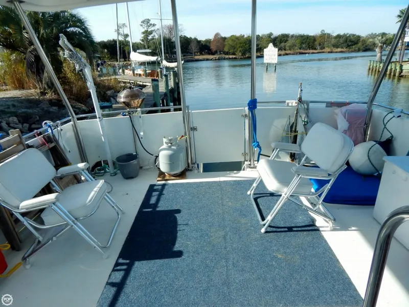 Slide: The Image of Marine Trader 38 Tradewinds 1986 - 4