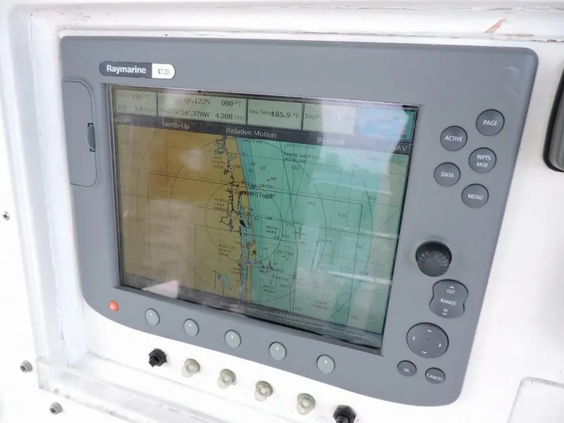 Slide: The Image of Contender 25 Open Fisherman CC 1995 - 9
