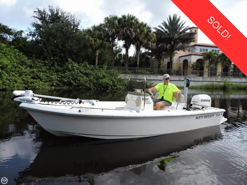 Slide: The Image of Key West 1720 Sportsman CC 2014 - 0