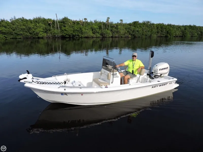 Slide: The Image of Key West 1720 Sportsman CC 2014 - 4