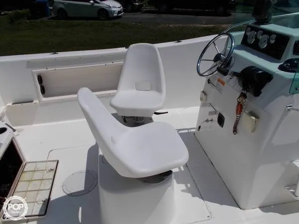 Slide: The Image of Seaswirl Striper 2100 CC 1999 - 3