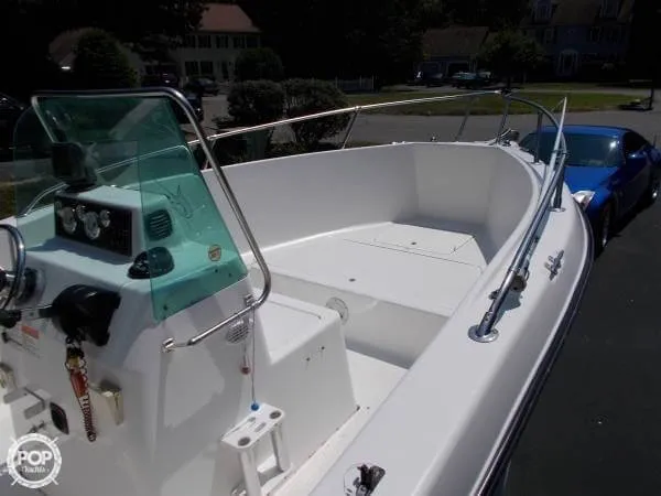Slide: The Image of Seaswirl Striper 2100 CC 1999 - 4