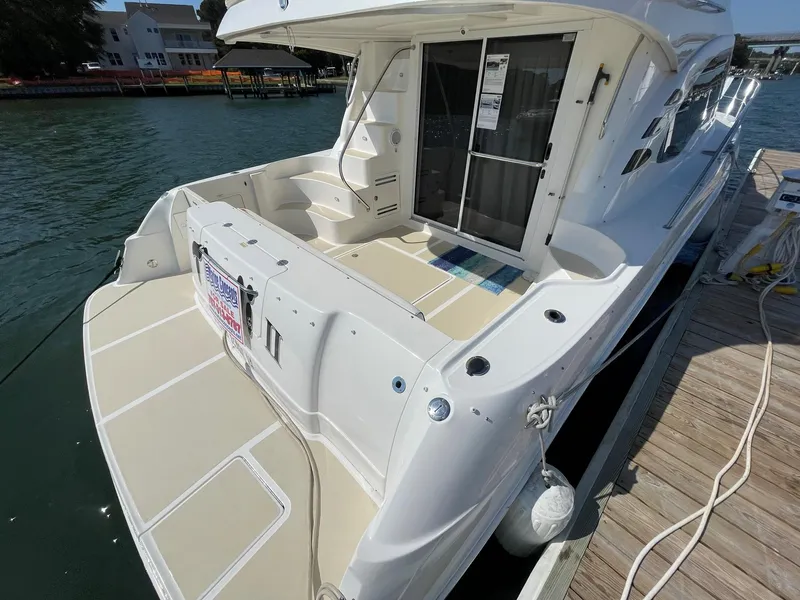 Slide: The Image of AFT COCKPIT OVERVIEW & EXTENDED SWIM PLATFORM - 47