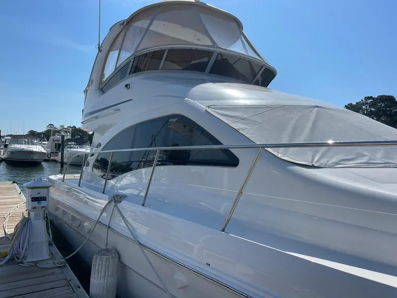 Slide: The Image of Sea Ray 44 Sedan Bridge 2006 - 53