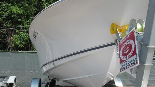 Slide: The Image of Sea Hunt Triton 188 2015 - 2