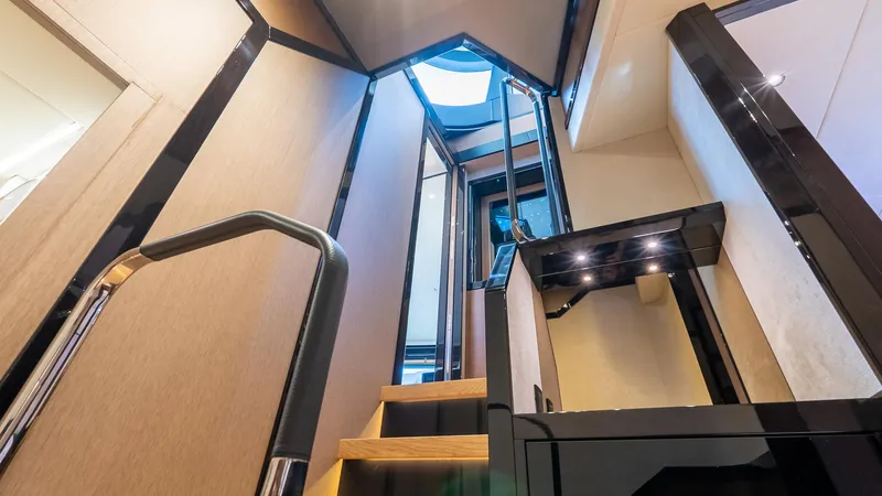 Slide: The Image of Absolute Navetta 68 2024 - 56