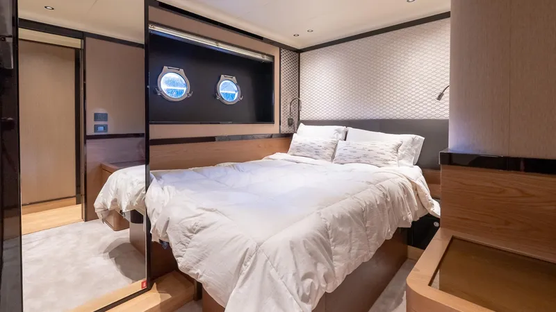 Slide: The Image of Absolute Navetta 68 2024 - 63