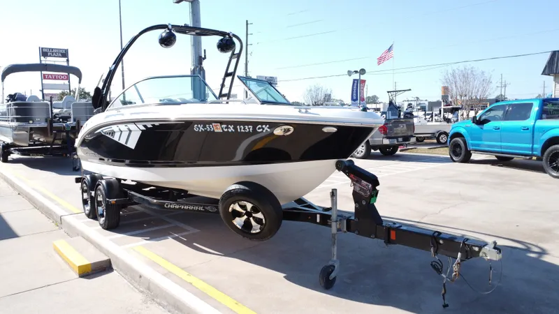 Slide: The Image of Chaparral 21 H2O Sport 2014 - 8