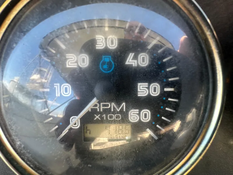 Slide: The Image of Raymarine navigation system on 2004 Carver 396 Motor Yacht. - 37