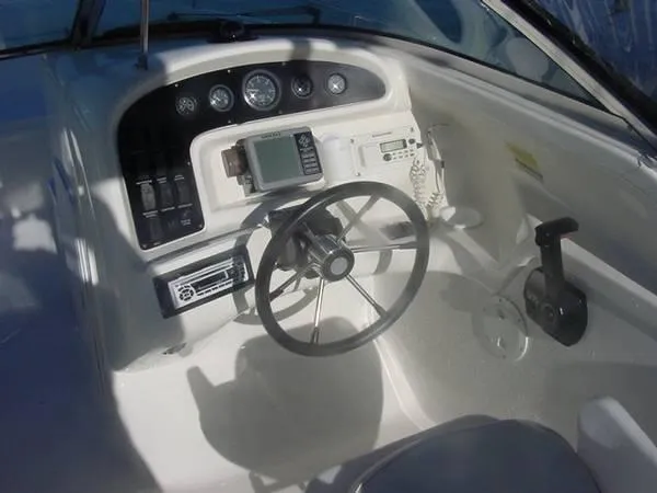 Slide: The Image of Sea Ray Dual Console Laguna 1996 - 11