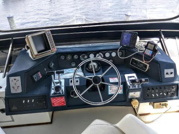Slide: The Image of Sea Ray 380 Aft Cabin 1989 - 10