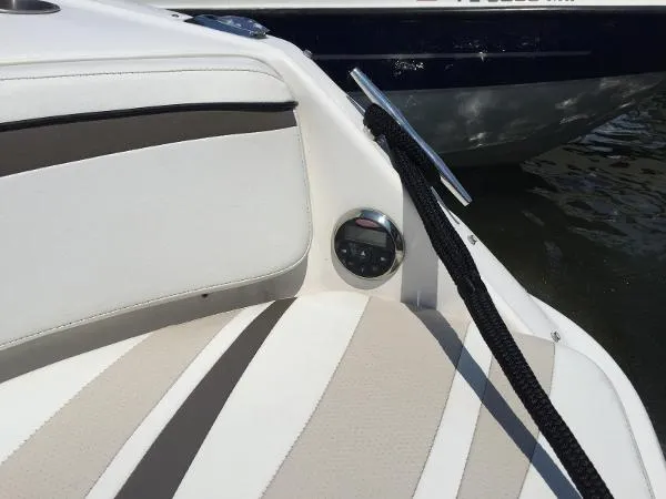 Slide: The Image of Rinker 282 Captiva Cuddy 2007 - 10