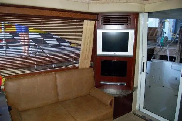 Slide: The Image of Sea Ray 42 Sedan Bridge 2005 - 1