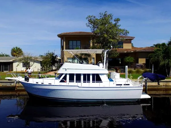 Slide: The Image of Mainship 3SR 430 Trawler 2000 - 2