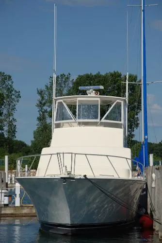 Slide: The Image of Post Marine 44 Sport Fisherman 1990 - 5