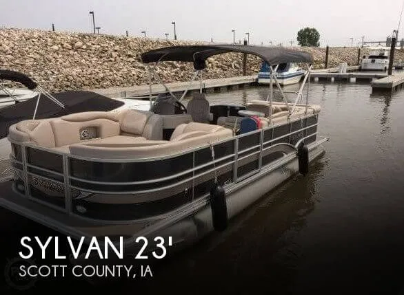 Slide: The Image of Sylvan Mirage 8522 CR 2014 - 0