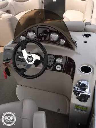 Slide: The Image of Sylvan Mirage 8522 CR 2014 - 2