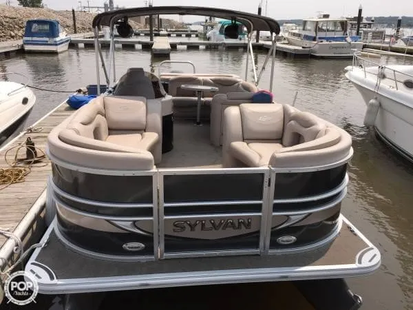 Slide: The Image of Sylvan Mirage 8522 CR 2014 - 5