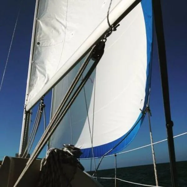 Slide: The Image of Canadian Sailcraft 27 1978 - 3