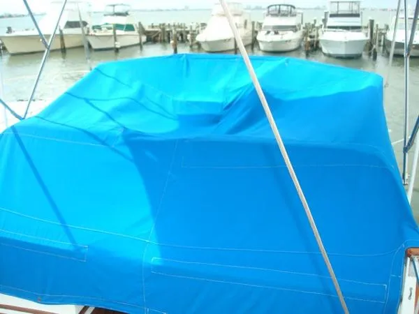 Slide: The Image of Grand Banks Sedan 1979 - 10