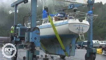 Slide: The Image of Capital Yachts Gulf Pilot House 1989 - 11