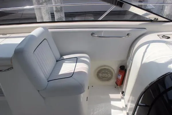 Slide: The Image of Sunseeker Comanche 40 1994 - 9