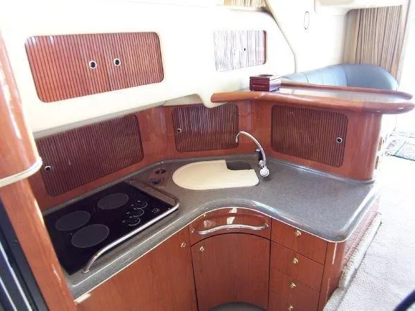Slide: The Image of Sea Ray 400 Sedan Bridge 1999 - 4
