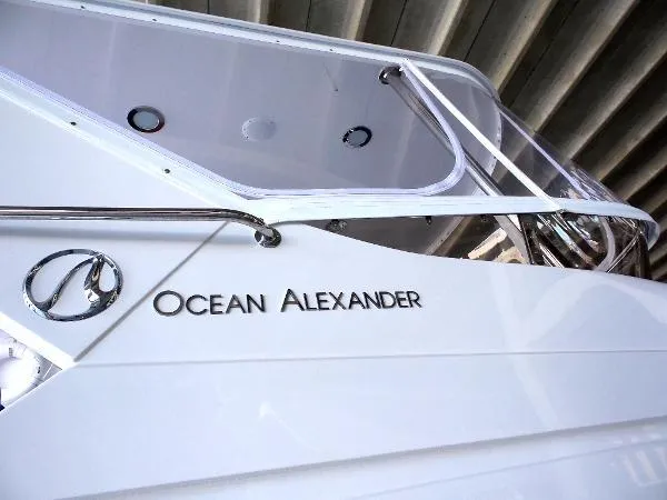 Slide: The Image of Ocean Alexander 52 Sedan 2005 - 7