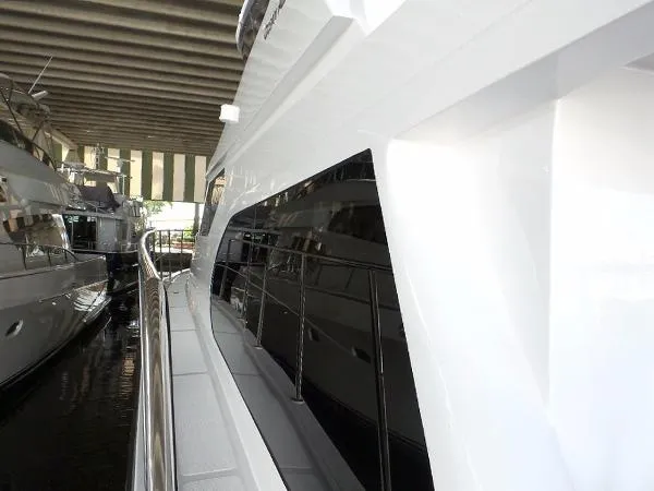 Slide: The Image of Ocean Alexander 52 Sedan 2005 - 8