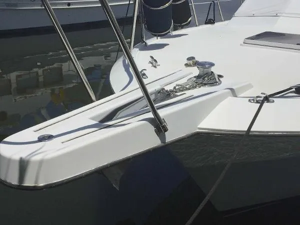Slide: The Image of Hatteras 42 Cockpit Motor Yacht 1993 - 1