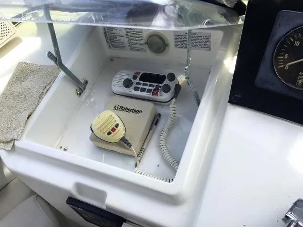 Slide: The Image of Hatteras 42 Cockpit Motor Yacht 1993 - 11