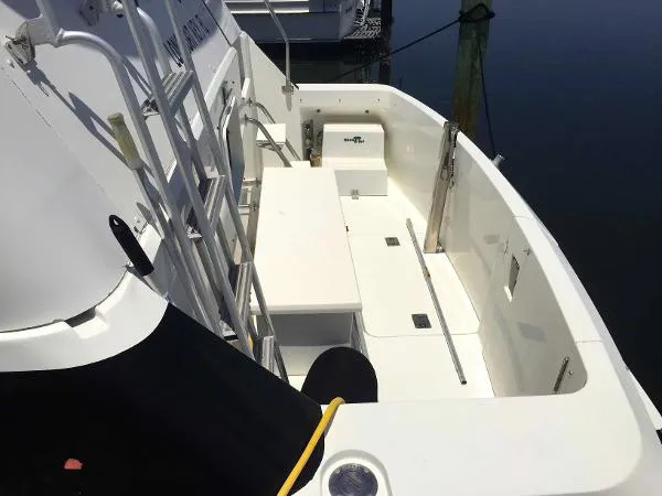 Slide: The Image of Hatteras 42 Cockpit Motor Yacht 1993 - 4