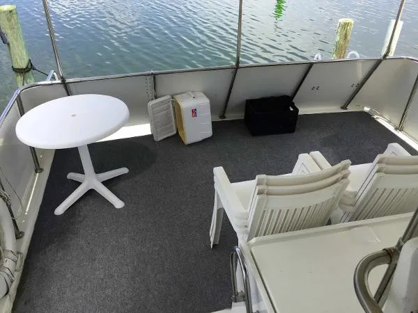 Slide: The Image of Hatteras 42 Cockpit Motor Yacht 1993 - 6