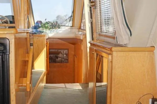 Slide: The Image of Navigator 53 Classic Pilothouse Motor Yacht 1998 - 4