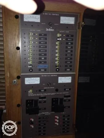 Slide: The Image of Silverton 40 Aft Cabin 1990 - 7