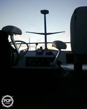 Slide: The Image of Carver Yachts 2866 Santa Cruz 1977 - 6