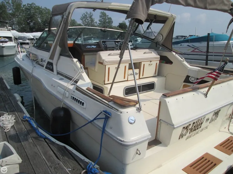 Slide: The Image of Sea Ray 300 Sundancer 1986 - 8