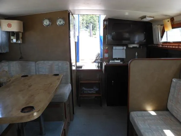 Slide: The Image of Chris-Craft 310 Catalina 1979 - 2