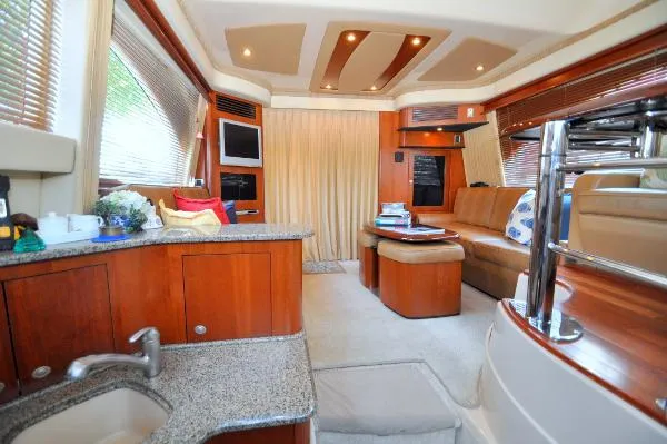Slide: The Image of Sea Ray 44 Sedan Bridge 2006 - 4