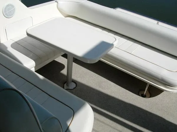 Slide: The Image of Sea Ray Sundancer 1998 - 11