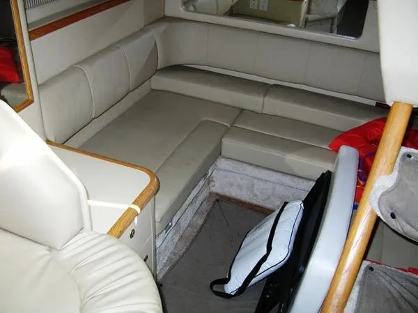 Slide: The Image of Sea Ray Sundancer 1998 - 5