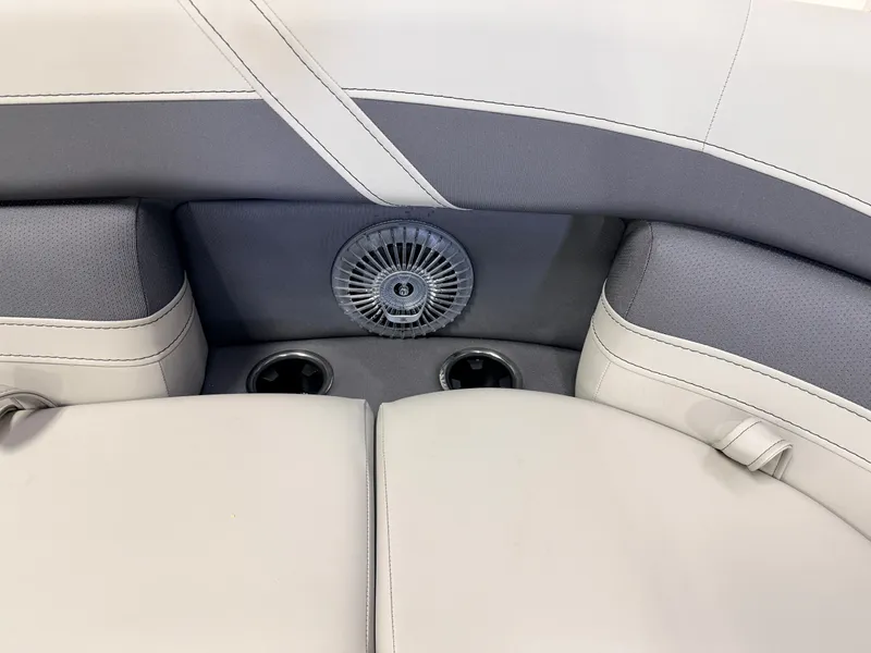 Slide: The Image of Barletta Cabrio 22QC Pontoon 2025 - 13