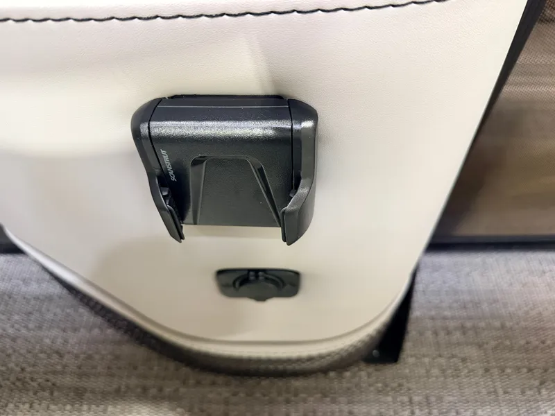 Slide: The Image of Barletta Cabrio 22QC Pontoon 2025 - 35