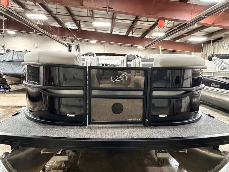 Slide: The Image of Barletta Cabrio 22QC Pontoon 2025 - 49