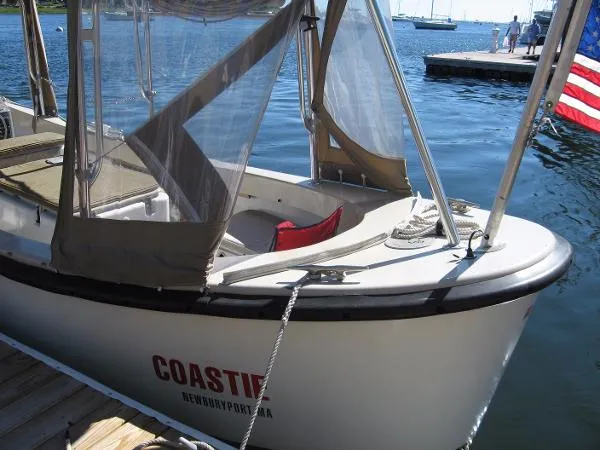 Slide: The Image of otech CENTER CONSOLE LIFEBOAT 1996 - 2