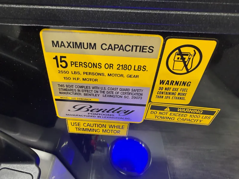 Slide: The Image of Bentley Pontoons Legacy 220 Swingback & Honda 4-Stroke EFI 2026 - 16